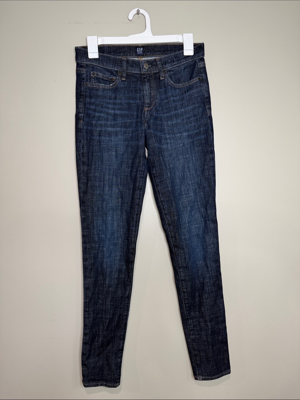 GAP Women's True Skinny Jeans 27L